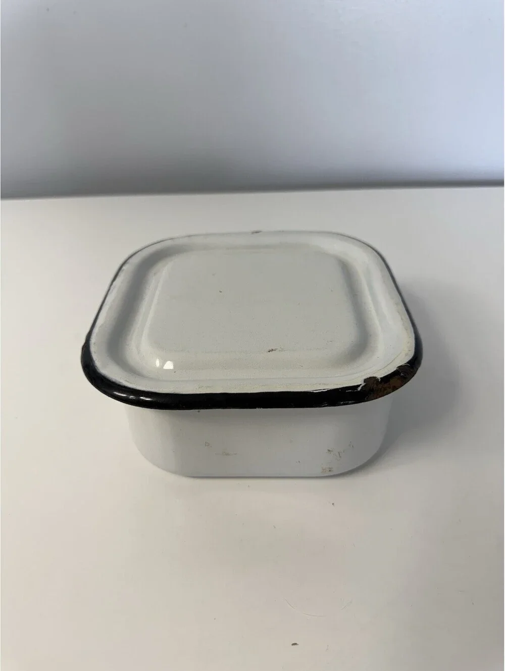 VTG Enamelware Refrigerator/Oven Safe Food Storage Box White/Black Rim 1920-1930